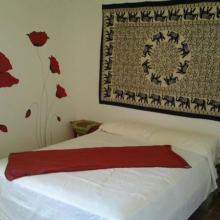 Es Barranco Guest House Ferreries Exterior photo
